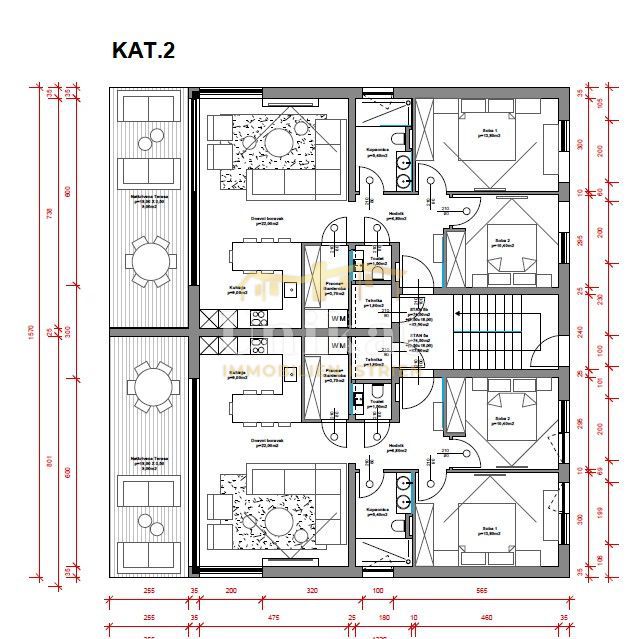 Penthouse z veliko strešno teraso - 4 km od morja